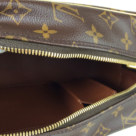 Louis Vuitton Monogram Cite MM Handbag - Picture 6 of 6